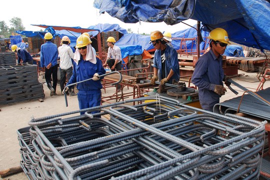 Giá thép tăng nhiều trong thời gian gần đây Ảnh: TẤN THẠNH